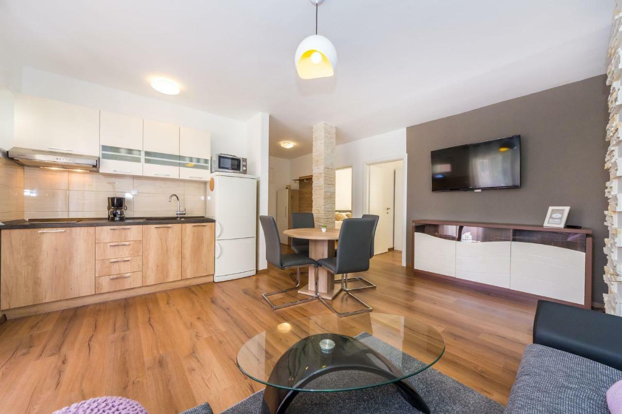Apartment Simoni Zd Ζαντάρ Εξωτερικό φωτογραφία